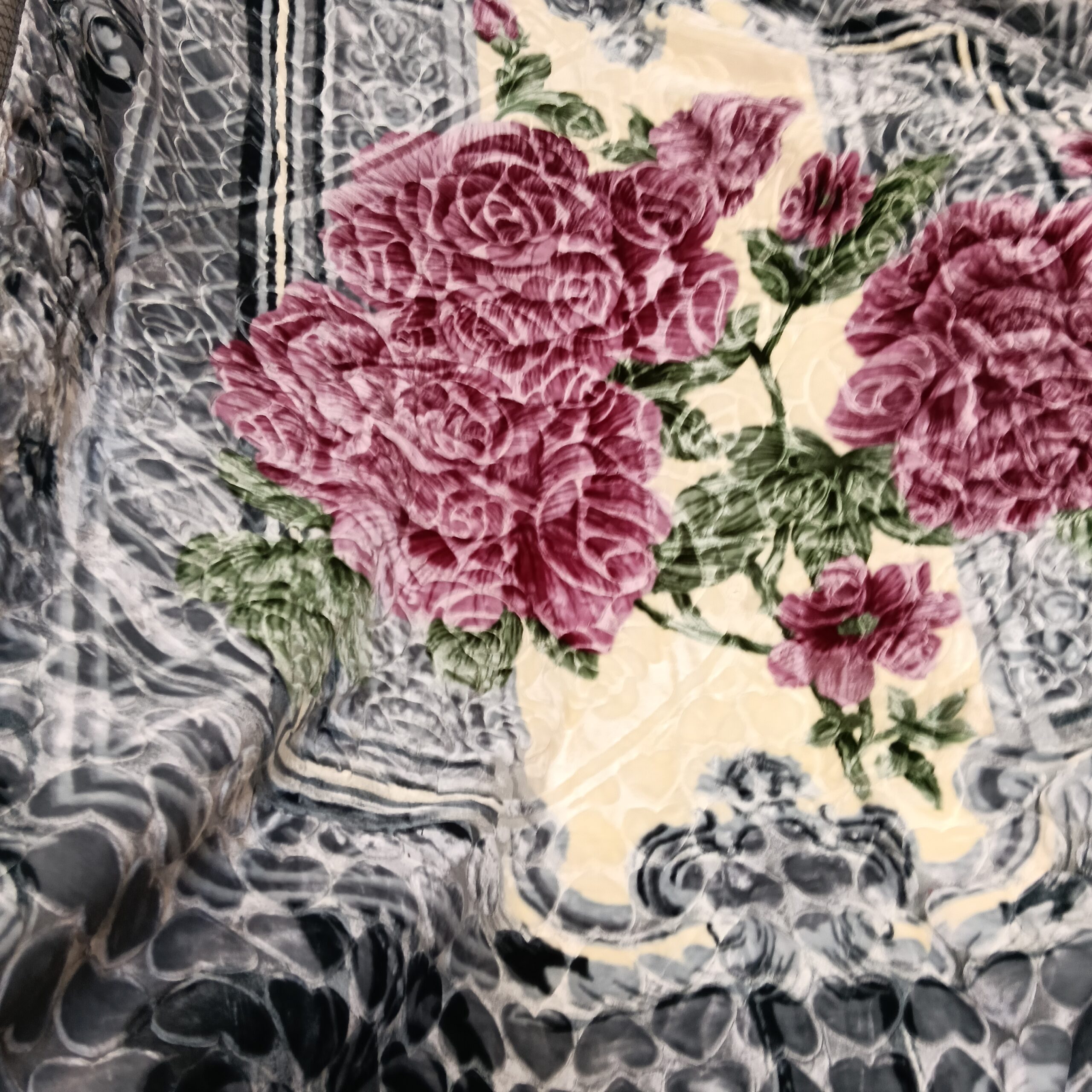 IMG20251017193126 Blankets - Image 1